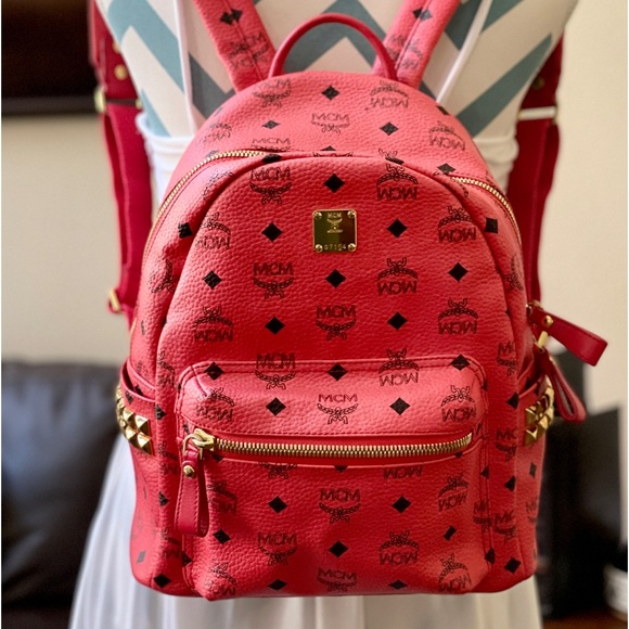 👛 SALE “MCM” 100% Authentic Visetos Side Stud Stark Backpack Red - Picture 1 of 10